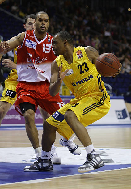 个战队都进 个战队都进