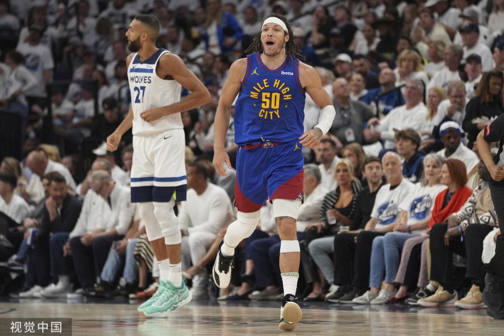 在高尔夫领 在高尔夫领